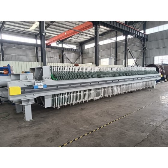 Filtres-presses à plaques et à cadres